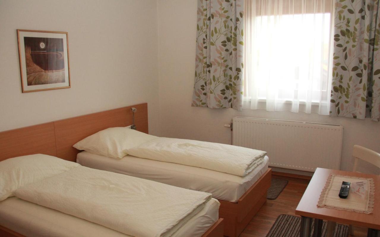 Gasthof Muehlendorfer Lanzenkirchen Εξωτερικό φωτογραφία